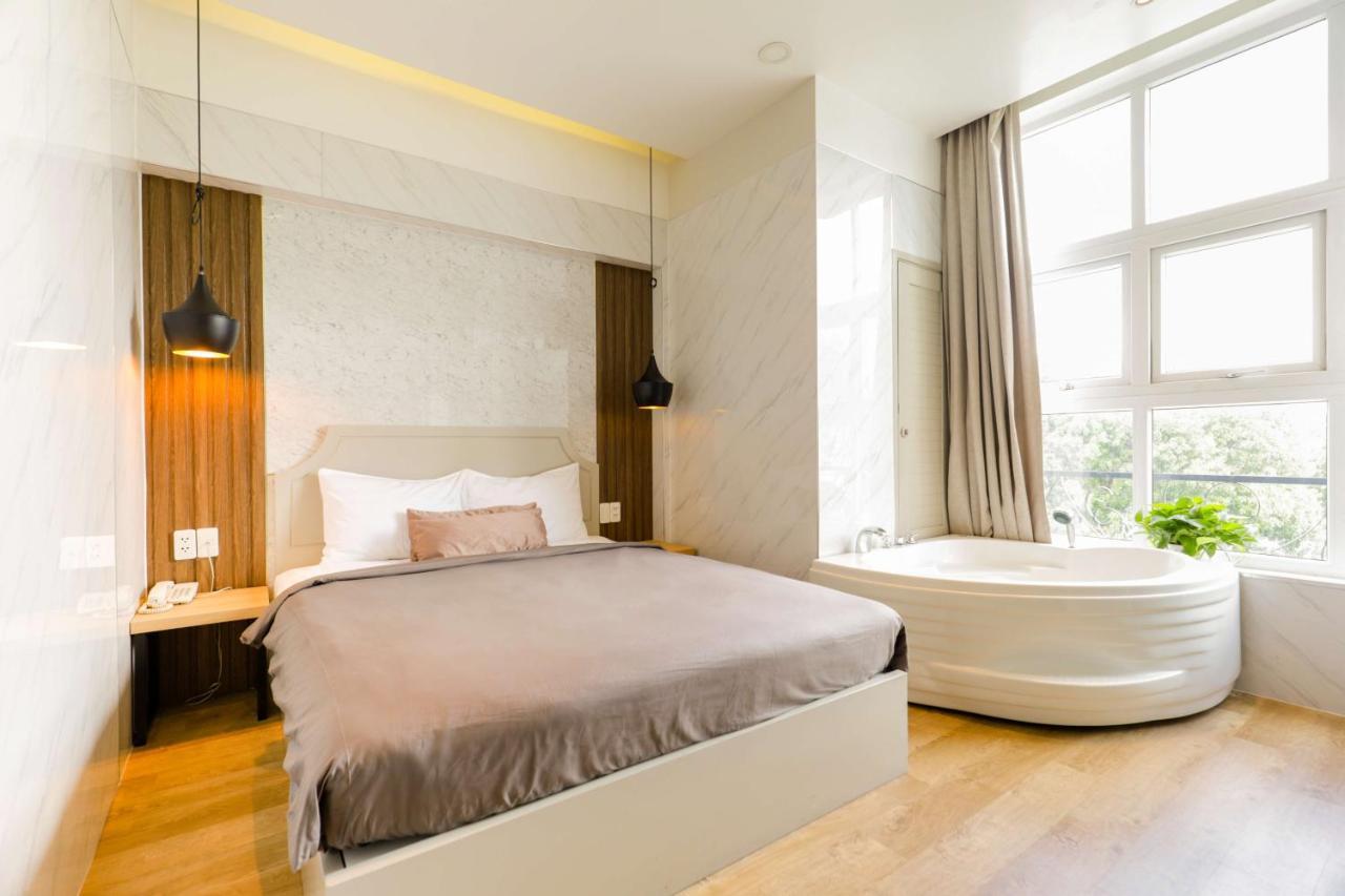 הו צ'י מין סיטי La Hotel Q10 מראה חיצוני תמונה